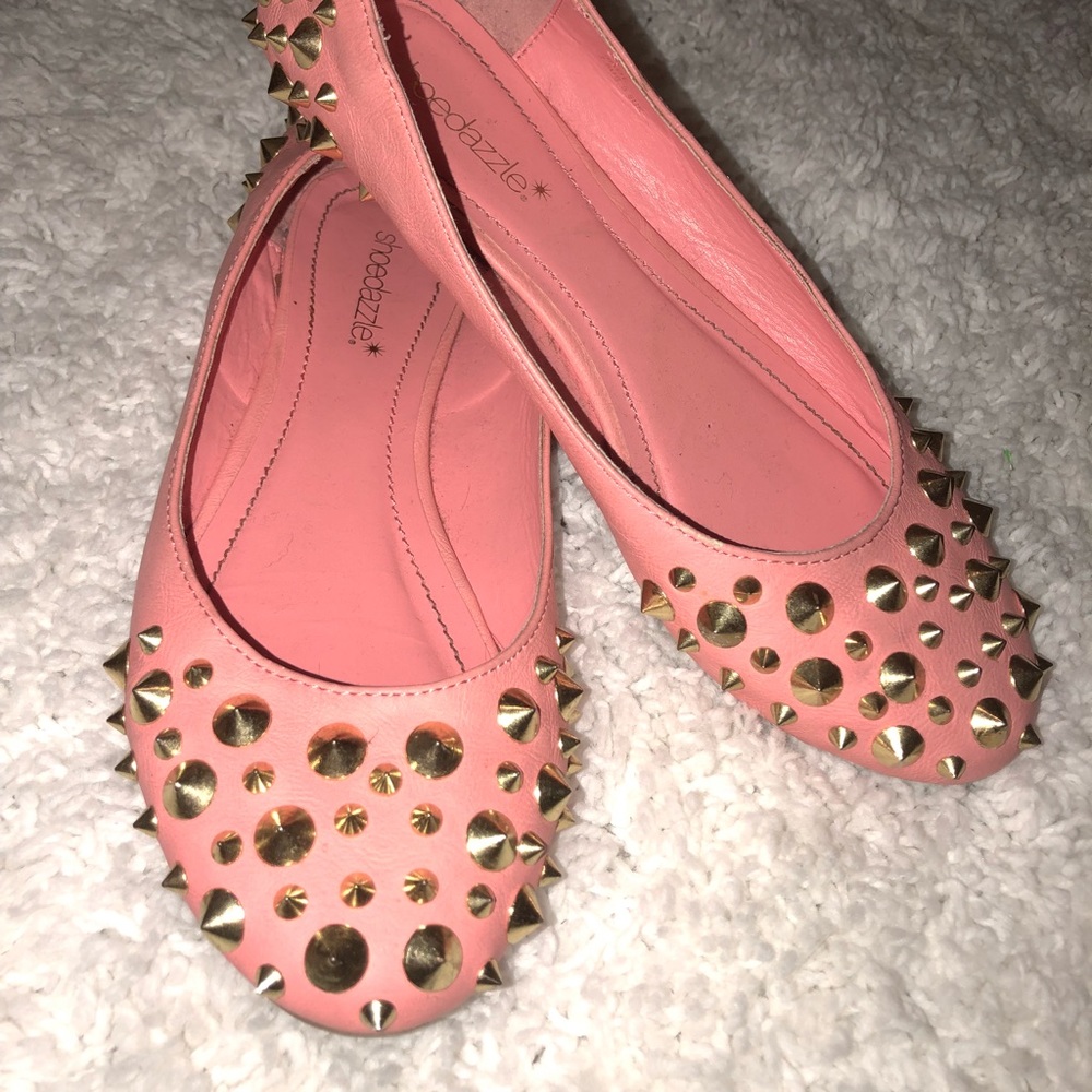Women’s size 7 shoedazzle flats shoes